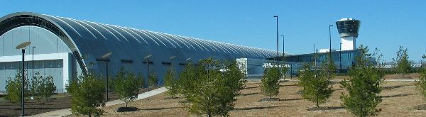 The Steven F. Udvar-Hazy Center (26k image)